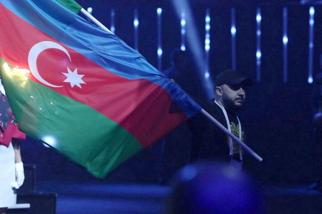 Ermənistanda Azərbaycan bayrağını yandıran təxribatçıya cinayət işi açılmayacaq - VİDEO
